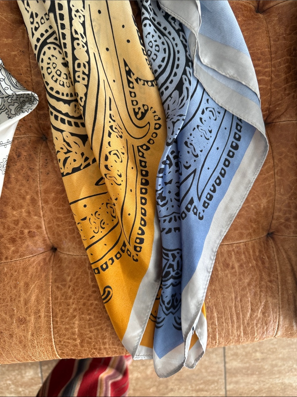 Free People Multicolor Bandana Scarf Scrunchie Set - Pink, White, Yellow, Blue - Picture 3 of 6